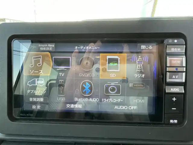 ダイハツ タント X 群馬県 2021(令3)年 1.9万km ブライトシルバーメタリック 純正SDナビ（Bluetooth、CD、USB、DVD、SD）/フルセグTV/片側パワースライドドア/プリクラッシュ/ABS/横滑り防止装置/前後コーナーセンサー/バックカメラ/レーンキープアシスト/W＋サイドエアバッグ/純正前方ドライブレコーダー/アイドリングストップ/運転席、助手席シートヒーター/社外ETC/プッシュスタート/スマートキー/純正フロアマット/保証書/取扱説明書