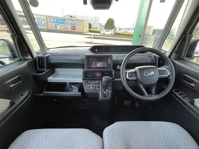 ダイハツ タント X 群馬県 2021(令3)年 1.9万km ブライトシルバーメタリック 純正SDナビ（Bluetooth、CD、USB、DVD、SD）/フルセグTV/片側パワースライドドア/プリクラッシュ/ABS/横滑り防止装置/前後コーナーセンサー/バックカメラ/レーンキープアシスト/W＋サイドエアバッグ/純正前方ドライブレコーダー/アイドリングストップ/運転席、助手席シートヒーター/社外ETC/プッシュスタート/スマートキー/純正フロアマット/保証書/取扱説明書