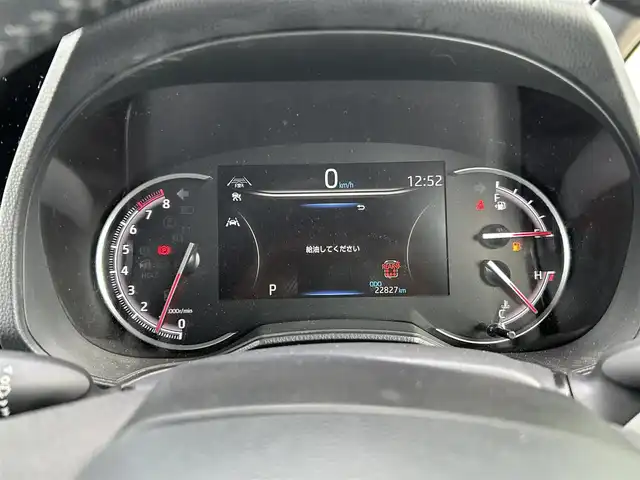 トヨタ ノア S－Z 大分県 2023(令5)年 2.3万km アティチュードブラックマイカ 純正ナビ/後席モニター/ユニバーサルステップ/バックカメラ/両側パワースライドドア/ＥＴＣ2.0/衝突軽減システム/レーンキープアシスト/クルーズコントロール/オートマチックハイビーム/シートヒーター/LEDヘッドライト/フォグランプ/革巻きステアリング/ステアリングスイッチ/純正フロアマット/ドアバイザー/スマートキー/プッシュスタート