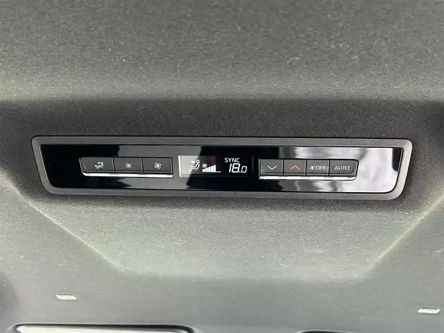 トヨタ ヴォクシー S－Z 奈良県 2022(令4)年 1.3万km アティチュードブラックマイカ ワンオーナー　/禁煙車 /１０．５型ナビ　/１２スピーカー　/フルセグＴＶ /ハーフレザーシート /シートヒーター /レーダークルーズコントロール /ビルトインETC /前後ドライブレコーダー /前後独立エアコン