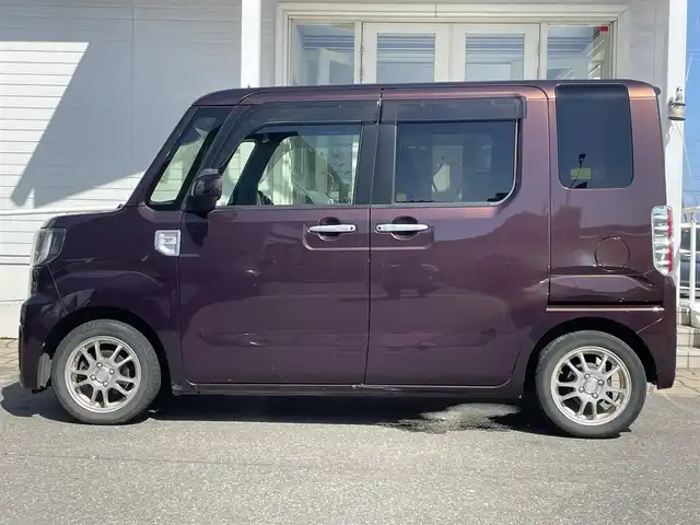ダイハツ ウェイク G ターボ SA Ⅱ 秋田県 2016(平28)年 7.8万km プラムブラウンクリスタルマイカ (株)IDOMが運営する【じしゃロン秋田店】の自社ローン専用車両になります。こちらは現金またはオートローンご利用時の価格です。自社ローンご希望の方は別途その旨お申付け下さい。/スマートアシスト2/衝突回避支援ブレーキ機能/衝突警報機能(対車両・対歩行者)/車線逸脱警報機能/誤発進抑制制御機能（前方・後方）/先行車発進お知らせ機能/社外SDナビ【CD/DVD/SD/HDMI/USB/VTR/iPod】/フルセグTV/バックカメラ/両側パワースライドドア/後方コーナーセンサー/シートヒーター/LEDヘッドライト/オートライト