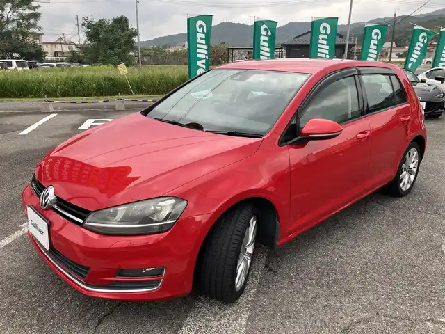 フォルクスワーゲン ゴルフ TSI ハイライン BMテクノ 広島県 2015(平27)年 9.2万km 赤 プリクラッシュブレーキシステム/レーンキープアシストシステム/アダブティブクルーズコントロール/純正ナビ/キセノンオートライト/バックカメラ/フルセグTV/パドルシフト/スマートエントリースタートシステム/ビルトインETC/新車保証書/取扱説明書