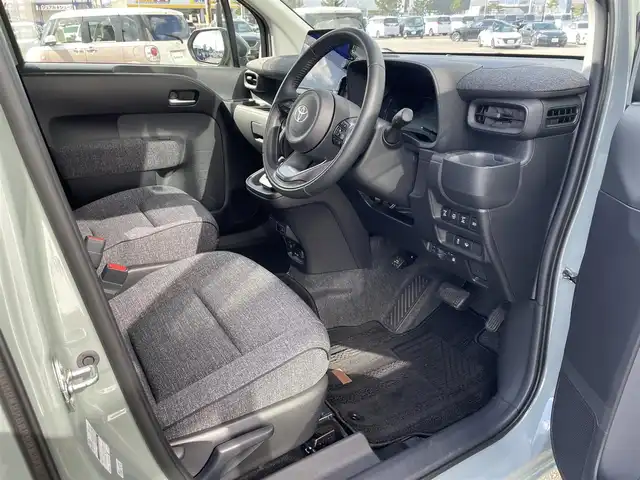 トヨタ シエンタ ハイブリッド Z 道南・函館 2023(令5)年 1.8万km アーバンカーキ /純正ナビ//フルセグＴＶ//寒冷地仕様//バックカメラ//クルーズコントロール//レーンキープアシスト//両側パワースライドドア//コーナーセンサー//オートハイビーム//１００Ｖコンセント電源//ＥＴＣ//スマートキー