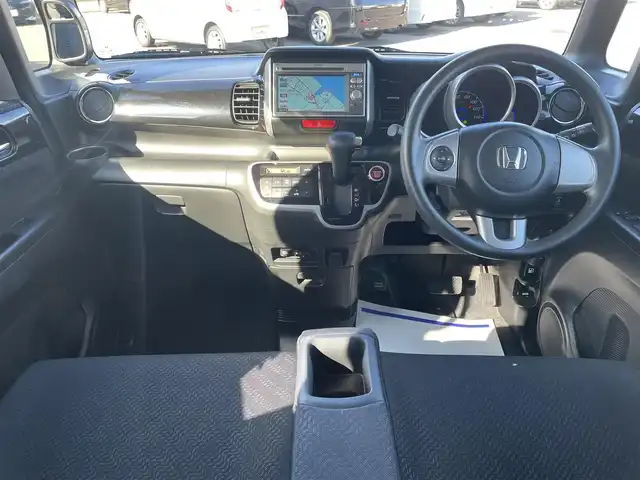 ホンダ Ｎ ＢＯＸ カスタム G Lパッケージ 長崎県 2012(平24)年 8.9万km ポリッシュドメタルメタリック (株)IDOMが運営する【じしゃロン長崎店】の自社ローン専用車両になりますこちらは現金またはオートローンご利用時の価格です。自社ローンご希望の方は別途その旨お申付け下さい/・純正ナビ（VXM-128VS）/・ワンセグTV/・バックカメラ/・片側パワースライドドア/・アイドリングストップ/・左右独立式リアセンターアームレスト/・プッシュスタート/・スマートキー/・スペアキー/・フロアマット/・ドアバイザー