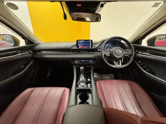 マツダ マツダ６ワゴン 20S ブラックトーンED 群馬県 2021(令3)年 2.2万km ソウルレッドクリスタルM スマートブレーキサポート/・レーダークルーズコントロール/・ブラインドスポットモニター/・レーンキープアシストシステム/・ドライバーアテンションアラート/・パーキングセンサー/・交通標識認識システム/BOSEサウンド/純正メーカーナビ/・フルセグTV/・BT/DVD/CD/SD/USB/・FM/AM/360°ビューモニター/ドライブレコーダー/ETC/レッドレザーシート/運転席パワーシート/前席シートヒーター/シートメモリー/革巻きステアリング/ステアリングスイッチ/パドルシフト/ステアリングヒーター/電子パーキング/ブレーキーオートホールド/LEDヘッドライト/オートライト/オートマチックハイビーム/純正19インチAw/純正フロアマット/ドアバイザー/ルーフレール/スマートキー/プッシュスタート/電動格納ウィンカーミラー/横滑り防止機能