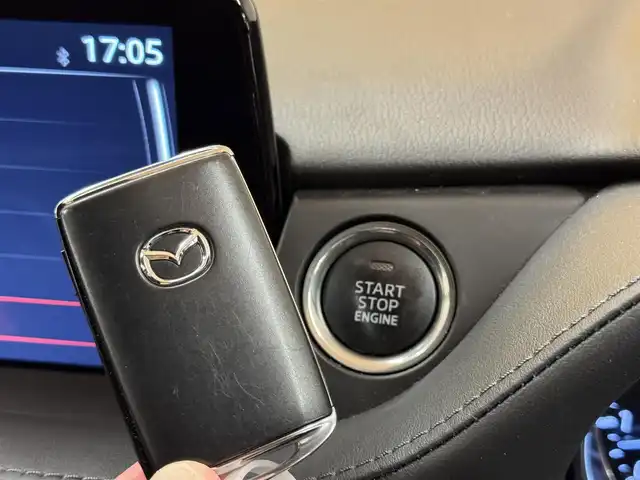 マツダ マツダ６ワゴン 20S ブラックトーンED 群馬県 2021(令3)年 2.2万km ソウルレッドクリスタルM スマートブレーキサポート/・レーダークルーズコントロール/・ブラインドスポットモニター/・レーンキープアシストシステム/・ドライバーアテンションアラート/・パーキングセンサー/・交通標識認識システム/BOSEサウンド/純正メーカーナビ/・フルセグTV/・BT/DVD/CD/SD/USB/・FM/AM/360°ビューモニター/ドライブレコーダー/ETC/レッドレザーシート/運転席パワーシート/前席シートヒーター/シートメモリー/革巻きステアリング/ステアリングスイッチ/パドルシフト/ステアリングヒーター/電子パーキング/ブレーキーオートホールド/LEDヘッドライト/オートライト/オートマチックハイビーム/純正19インチAw/純正フロアマット/ドアバイザー/ルーフレール/スマートキー/プッシュスタート/電動格納ウィンカーミラー/横滑り防止機能