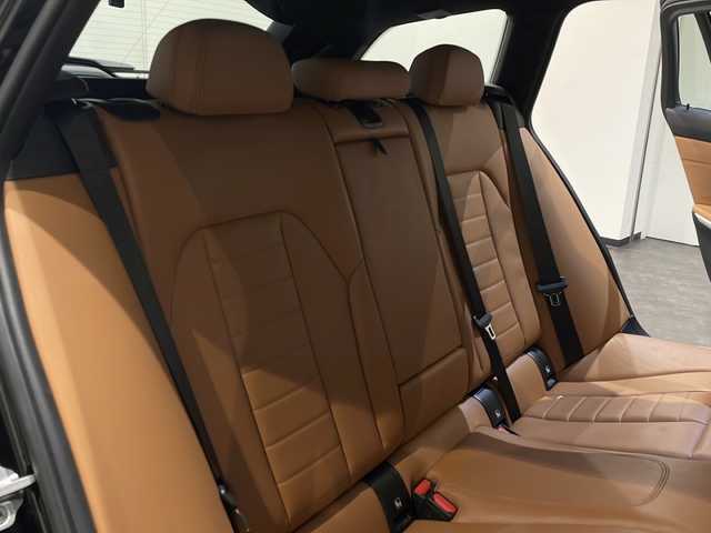 ＢＭＷ ３２０ｄ xDrive ツーリング Mスポーツ 新潟県 2020(令2)年 4万km サファイアブラックP オプション/ハイラインパッケージ/・ランバー・サポート/・ルーフ・レール/・ヴァーネスカ・レザー・シート/コンフォートパッケージ/・ HiFiスピーカー・システム/・ラゲージ・コンパートメント・パッケージ /・ストレージ・パッケージ/標準装備/純正ナビ（Bluetooth、ScreenMirroring、FM/AM）/AppleCarPlay/社外フルセグTVチューナー/アクティブ・クルーズ・コントロール/レーンキープアシスト/DSRC車載器/アンビエントライト/ワイヤレス・チャージング/アダプティブLEDヘッドライト/BMWライブ・コックピット/360度カメラ/ドライブレコーダー/レーダー探知機