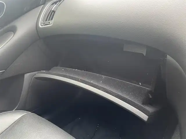 日産 スカイライン 200GT－t タイプP 栃木県 2014(平26)年 9.3万km ダークメタルグレー (株)IDOMが運営する【じしゃロン宇都宮店】の自社ローン専用車両になります。こちらは現金またはオートローンご利用時の価格です。自社ローンご希望の方は別途その旨お申付け下さい/純正ナビ/CD/DVD/TV/BT/HDD/全方位カメラ/ETC/衝突軽減システム/追従クルーズコントロール/オートライト/LEDヘッドライト/LEDフォグランプ/スマートキー/前席パワーシート/前席シートヒーター/BLITZ車高調/純正マット/純正アルミホイール