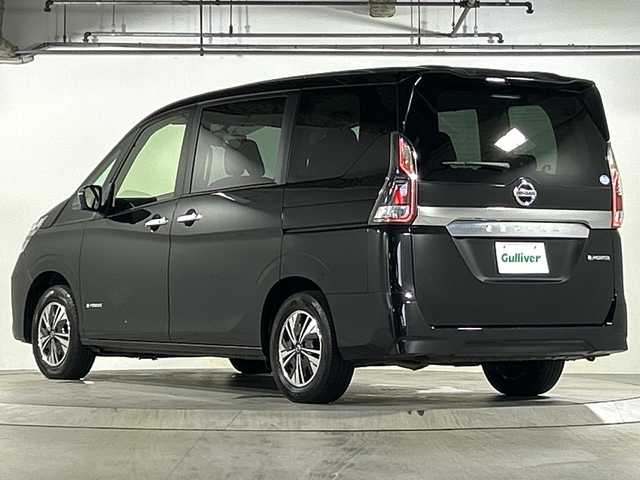 日産 セレナ e－パワー XV 広島県 2020(令2)年 4.3万km ダイヤモンドブラック 禁煙/セーフティパックB/エマージェンシーブレーキ/ハイビームアシスト/車線逸脱警報/標識認識機能/速度標識認識/BSM/プロパロット/インテリジェントルームミラー/コーナーセンサー/純正10インチナビ/・フルセグ/CD/DVD/SD/Bluetooth/純正フリップダウンモニター/アラウンドビューモニター/両側パワースライドドア/ステアリングスイッチ/電動パーキングブレーキ/オートホールド/純正フロアマット/オートライト/スマートキー/プッシュスタート/ETC/W+サイド+カーテンエアバック