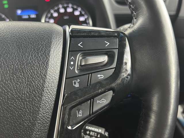 トヨタ アルファード S Cパッケージ 愛知県 2019(令1)年 5.9万km ホワイトパールクリスタルシャイン アルパイン11インチナビ/（フルセグTV/DVD/Bluetooth）/アルパイン12.8インチフリップダウンモニター/モデリスタエアロ/モデリスタマフラー/衝突軽減/ふらつき警報装置/操舵支援/クリアランスソナー/パーキングサポートブレーキ/追従機能付きクルーズコントロール/電動パーキングブレーキ/ドライブレコーダー/MTモード付AT/ETC/合皮ブラックシート/運転席シートメモリ/１，２列目電動シート/前席シートヒーター/前席エアシート/ステアリングヒーター/オットマン/サンシェード/フロアマット/両側パワースライド/パワーバックドア/サンルーフ/ムーンルーフ/3連LEDヘッドライト/フォグランプ/シーケンシャルウィンカー/ウィンカーミラー/電格ミラー/ドアバイザー