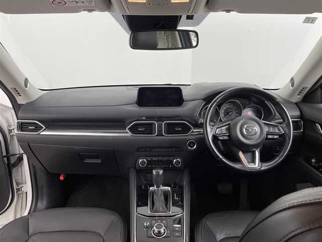 マツダ ＣＸ－５ XD Lパッケージ 道央・札幌 2017(平29)年 6万km スノーフレイクホワイトパールマイカ ・４WD/・寒冷地仕様/・BOSEサウンド/・純正SDナビ/・CD／DVD／ワンセグ／Bluetooth/・バックカメラ/・純正ETC/・レーダークルーズコントロール/・トラクションコントロールシステム/・レーンキープアシスト/・オートマチックハイビーム/・オートホールド/・ブラインドスポットモニター/・ステアリングヒーター/・前席シートヒーター/・レザーシート/・LEDヘッドライト/・社外AW17インチ/・スマートキー/・プッシュスタート/・取扱説明書/・保証書