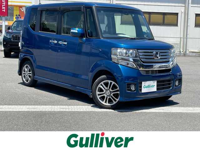 ホンダ Ｎ ＢＯＸ 2トーン カスタム SSパッケージ 群馬県 2015(平27)年 3万km プレミアムダイナミックブルーパール 純正ナビ/ワンセグTV・CD・DVD・BT・SD・Ipod・USB/純正フリップダウンモニター/Bカメラ/ETC/両側パワスラ/オートライト/プッシュスタート/ステアリングリモコン/純正アルミホイール/純正フロアマット