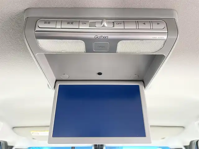 ホンダ Ｎ ＢＯＸ 2トーン カスタム SSパッケージ 群馬県 2015(平27)年 3万km プレミアムダイナミックブルーパール 純正ナビ/ワンセグTV・CD・DVD・BT・SD・Ipod・USB/純正フリップダウンモニター/Bカメラ/ETC/両側パワスラ/オートライト/プッシュスタート/ステアリングリモコン/純正アルミホイール/純正フロアマット