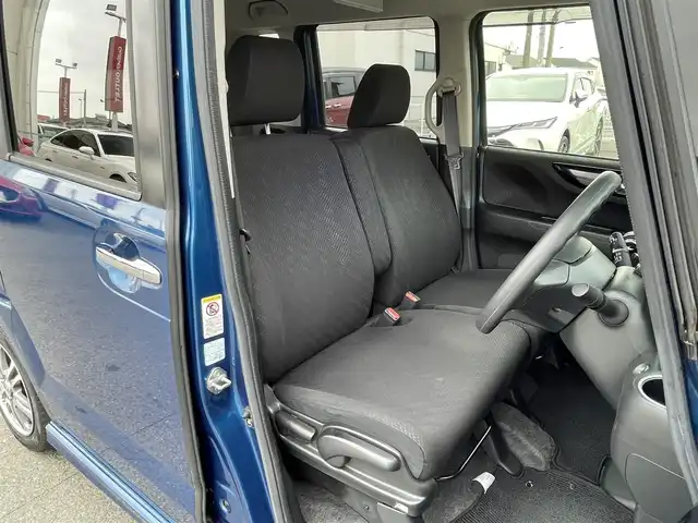 ホンダ Ｎ ＢＯＸ 2トーン カスタム SSパッケージ 群馬県 2015(平27)年 3万km プレミアムダイナミックブルーパール 純正ナビ/ワンセグTV・CD・DVD・BT・SD・Ipod・USB/純正フリップダウンモニター/Bカメラ/ETC/両側パワスラ/オートライト/プッシュスタート/ステアリングリモコン/純正アルミホイール/純正フロアマット