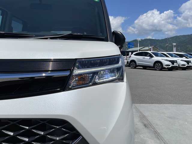 トヨタ タンク カスタムG S 山梨県 2018(平30)年 3.2万km パールホワイトⅢ 純正ナビ/バックモニター /ETC/クル-ズコントロール /両側パワースライド　/アイドリングストップ　/ベンチシート/プッシュスタート/パワーウインドウ/純正フロアマット　/コーナーセンサー　/オートライト/LEDヘッドライト