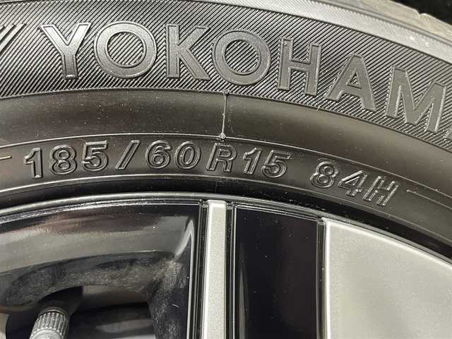 ホンダ シャトル ハイブリッド ホンダセンシング 大阪府 2020(令2)年 1.1万km ルナシルバーM 社外ナビ(CD再生/Bluetooth) バックカメラ ETC 衝突軽減 レーダークルコン レーンアシスト スマートキー プッシュスタート オートエアコン ドライブレコーダー