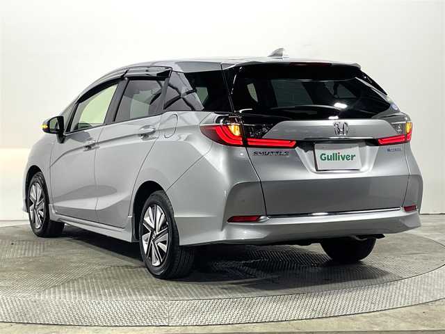 ホンダ シャトル ハイブリッド ホンダセンシング 大阪府 2020(令2)年 1.1万km ルナシルバーM 社外ナビ(CD再生/Bluetooth) バックカメラ ETC 衝突軽減 レーダークルコン レーンアシスト スマートキー プッシュスタート オートエアコン ドライブレコーダー