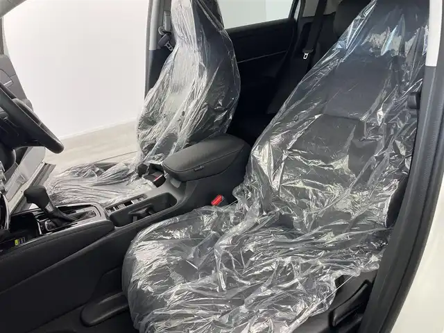 ホンダ ヴェゼル ハイブリッド e:HEV Z 愛知県 2025(令7)年 0.1千km プラチナホワイトパール 登録済み未使用車/ワイヤレス充電/純正9インチナビ/Apple CarPlay/Android Auto/Bluetooth/バックカメラ　/フルセグTV/ホンダセンシング/衝突被害軽減システム/クルーズコントロール/横滑り防止装置/コーナーセンサー/レーンキープアシスト/ブラインドスポットモニター/オートライト/オートマチックハイビーム/LEDヘッドライト/LEDフォグランプ/電動リアゲート/シートヒーター/ステアリングヒーター/パドルシフト/フルフラットシート/チップアップシート/ETC2.0/純正AW/スマートキー/スペアキー