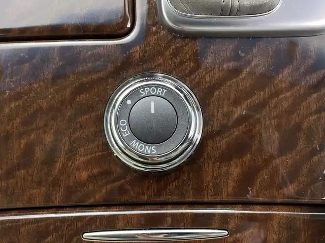 日産 フーガ 250GT Aパッケージ 鹿児島県 2009(平21)年 6.2万km クリスタルホワイトパール 純正ＨＤＤナビゲーション/・バックカメラ/・地デジＴＶ/・ＣＤ/・FM/AMラジオ/クルーズコントロール/パワーシート【運転席】/ビルトインETC/プッシュエンジンスタート/保証書/取扱説明書/スペアキー１本