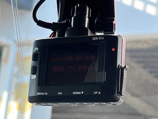 スズキ スペーシア カスタム HYBRID XS 茨城県 2020(令2)年 4万km ブリスクブルーM 社外ＳＤナビ/（FM/AM/BT/フルセグTV/iPod)/デュアルカメラブレーキサポート/アダプティブクルーズコントロール /両側パワースライドドア/前後ドレイブレコーダー/電動格納ウィンカーミラー/D席シートヒーター/スペアキー1本/ハーフレザーシート/純正アルミホイール/純正フロアマット