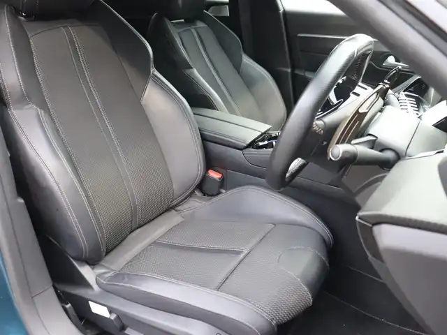 プジョー ５０８ SW GTライン 宮城県 2019(令1)年 6.3万km 紺 純正ナビ【ＢＴ／フルセグＴＶ／ＵＳＢ】/ハーフレザーシート　/ＦＯＣＡＬサウンドシステム　/ワイヤレス充電　/アダプティブクルーズコントロール　/パドルシフト　/パーキングセンサー　/ブラインドスポットモニター　/アンビエントライト　/前席シートヒーター　/前席パワーシート/アクティブセーフティブレーキ/パワーバックドア/インテリジェントハイビーム/純正18インチAW/電動格納ミラー/ルーフレール/レーンキープアシスト/LEDヘッドライト/ETC/禁煙車