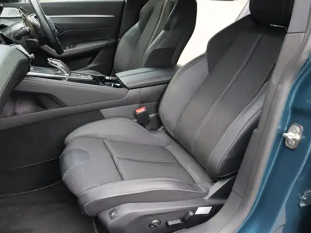 プジョー ５０８ SW GTライン 宮城県 2019(令1)年 6.3万km 紺 純正ナビ【ＢＴ／フルセグＴＶ／ＵＳＢ】/ハーフレザーシート　/ＦＯＣＡＬサウンドシステム　/ワイヤレス充電　/アダプティブクルーズコントロール　/パドルシフト　/パーキングセンサー　/ブラインドスポットモニター　/アンビエントライト　/前席シートヒーター　/前席パワーシート/アクティブセーフティブレーキ/パワーバックドア/インテリジェントハイビーム/純正18インチAW/電動格納ミラー/ルーフレール/レーンキープアシスト/LEDヘッドライト/ETC/禁煙車