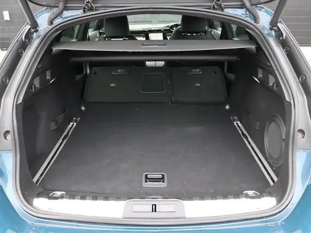 プジョー ５０８ SW GTライン 宮城県 2019(令1)年 6.3万km 紺 純正ナビ【ＢＴ／フルセグＴＶ／ＵＳＢ】/ハーフレザーシート　/ＦＯＣＡＬサウンドシステム　/ワイヤレス充電　/アダプティブクルーズコントロール　/パドルシフト　/パーキングセンサー　/ブラインドスポットモニター　/アンビエントライト　/前席シートヒーター　/前席パワーシート/アクティブセーフティブレーキ/パワーバックドア/インテリジェントハイビーム/純正18インチAW/電動格納ミラー/ルーフレール/レーンキープアシスト/LEDヘッドライト/ETC/禁煙車