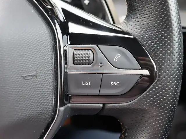 プジョー ５０８ SW GTライン 宮城県 2019(令1)年 6.3万km 紺 純正ナビ【ＢＴ／フルセグＴＶ／ＵＳＢ】/ハーフレザーシート　/ＦＯＣＡＬサウンドシステム　/ワイヤレス充電　/アダプティブクルーズコントロール　/パドルシフト　/パーキングセンサー　/ブラインドスポットモニター　/アンビエントライト　/前席シートヒーター　/前席パワーシート/アクティブセーフティブレーキ/パワーバックドア/インテリジェントハイビーム/純正18インチAW/電動格納ミラー/ルーフレール/レーンキープアシスト/LEDヘッドライト/ETC/禁煙車