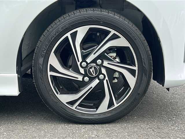 ダイハツ タント カスタム RS スタイルセレクション 茨城県 2022(令4)年 1.6万km シャイニングホワイトパール 社外7インチナビ/Bluetooth/TV/CD/DVD/全周囲カメラ/バックカメラ/サイドカメラ/フロントカメラ/衝突被害軽減システム/横滑り防止装置/盗難防止装置/両側パワースライドドア/ピラーレス/ハーフレザーシート/シートヒーター/運転席ロングスライドシート/LEDヘッドライト/オートライト/オートマチックハイビーム/コーナーセンサー/オートホールド/アイドリングストップ/ETC/プッシュスタート/スマートキー/禁煙車
