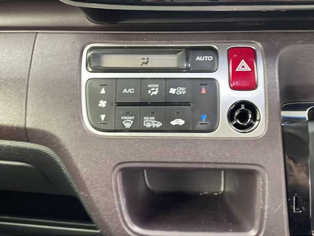 ホンダ Ｎ ＯＮＥ プレミアム ツアラー 新潟県 2015(平27)年 11.3万km プレミアムホワイトパール 　純正ディスプレイオーディオ/　ワンセグテレビ/　バックカメラ/　アイドリングストップ/　ウィンカーミラー/　プッシュスタート/　ETC/　HID/　パドルシフト/　ドライブレコーダー/　前席シートヒーター/　純正15インチ