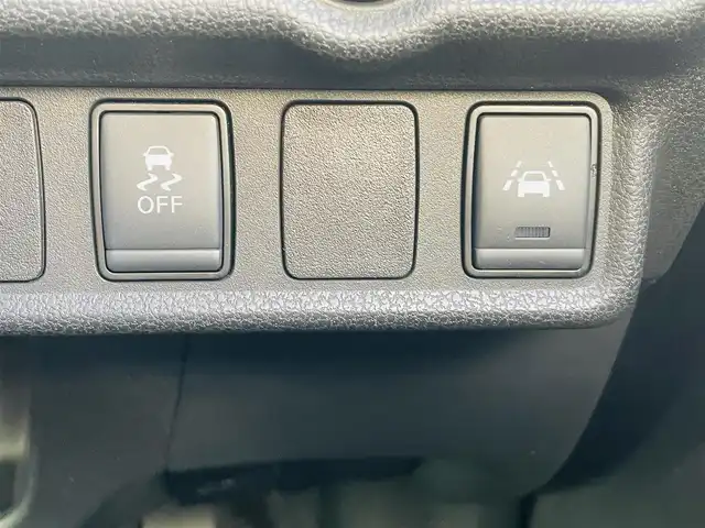 日産 ノート e－パワーオーテック 熊本県 2020(令2)年 3.1万km オーロラフレアブルーパール 社外ナビ/・AM/FM/CD/DVD/BT/SD/・フルセグTV/アラウンドビューモニター/衝突軽減ブレーキ/レーンキープアシスト/オートハイビーム/レーダークルーズコントロール/LEDヘッドライト/ETC/前後ドライブレコーダー/デジタルインナーミラー/革巻きステアリング/ステアリングスイッチ/純正アルミホイール/純正フロアマット/電動格納ミラー/ウインカーミラー/ドアバイザー/スペアキー