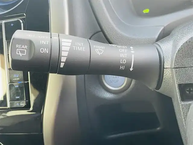 日産 ノート e－パワーオーテック 熊本県 2020(令2)年 3.1万km オーロラフレアブルーパール 社外ナビ/・AM/FM/CD/DVD/BT/SD/・フルセグTV/アラウンドビューモニター/衝突軽減ブレーキ/レーンキープアシスト/オートハイビーム/レーダークルーズコントロール/LEDヘッドライト/ETC/前後ドライブレコーダー/デジタルインナーミラー/革巻きステアリング/ステアリングスイッチ/純正アルミホイール/純正フロアマット/電動格納ミラー/ウインカーミラー/ドアバイザー/スペアキー