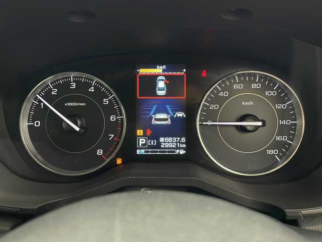 スバル インプレッサ Ｇ４ 2．0i－S アイサイト 秋田県 2018(平30)年 3万km クリスタルホワイトP 純正ナビ【AM/FM/BT/CD/DVD】 /フルセグTV /バックカメラ/ ETC2.0 /横滑り防止装置　/レーンキープアシスト /衝突被害軽減システム /クルーズコントロール /パドルシフト /前席シートヒーター /前席パワーシート/自動パーキングブレーキ/ヒルディセントコントロール/USBポート/オートエアコン/オートライト/ステアリングリモコン/プッシュスタート/スマートキー/スペアキー有/アイドリングストップ/クリアランスソナー/ライトレベライザー/革巻きステアリング/ 純正AW/フォグライト