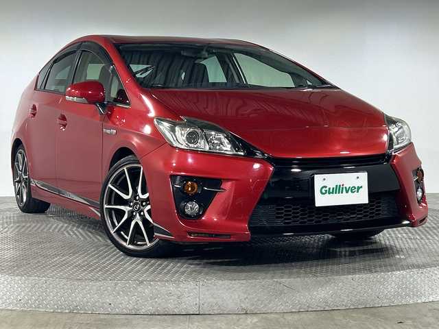 トヨタ プリウス S ツーリングセレ G’s 神奈川県 2014(平26)年 6万km レッドマイカメタリック 純正SDナビゲーション【NSZN-W64T】/フルセグ　Bluetooth　CD DVD　SD/バックカメラ/純正ビルトインETC/革巻きステアリング/ステアリングスイッチ/プッシュスタート/スマートキー/純正18インチアルミホイール/電格ウインカーミラー/HIDヘッドランプ/フロントフォグランプ/LEDイルミネーションビーム/リアコンビネーションランプ/Gsエンブレム