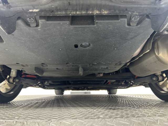 トヨタ プリウス S ツーリングセレ G’s 神奈川県 2014(平26)年 6万km レッドマイカメタリック 純正SDナビゲーション【NSZN-W64T】/フルセグ　Bluetooth　CD DVD　SD/バックカメラ/純正ビルトインETC/革巻きステアリング/ステアリングスイッチ/プッシュスタート/スマートキー/純正18インチアルミホイール/電格ウインカーミラー/HIDヘッドランプ/フロントフォグランプ/LEDイルミネーションビーム/リアコンビネーションランプ/Gsエンブレム