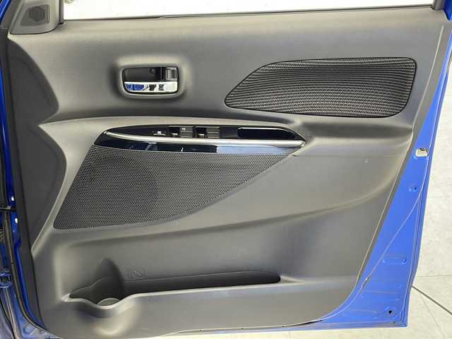日産 デイズ ルークス HWS X Vセレクション 千葉県 2019(令1)年 3.9万km オーシャンブルーP 禁煙車/純正ナビ/Bluetooth CD DVD フルセグ AUX/全方位モニター/片側パワスラ/ＬＥＤヘッドライト/純正フロアマット/純正１４インチＡＷ/純正ドアバイザー/ドライブレコーダー/プッシュスタート/スマートキー/ステアリングスイッチ/ウィンカーミラー/フォグランプ/後席サンシェード/ベンチシート/レーンキープアシスト/オートハイビーム/衝突被害軽減システム/コーナーセンサー/アイドリングストップ