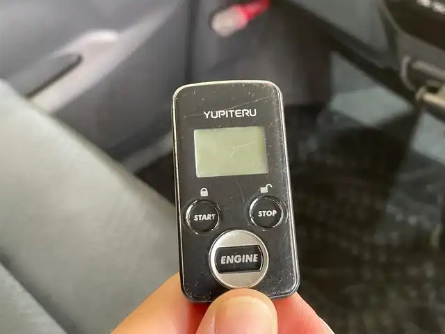 スズキ パレット ＳＷ XS 道東・釧路十勝 2010(平22)年 6.9万km パールホワイト ４WD/シートヒーター/片側パワースライドドア/社外ナビ（CD DVD AMFM）/HIDヘッドライト/ETC/エンジンスターター/純正１４インチアルミホイール/オートライト/オートエアコン/フォグランプ/ドアミラーウインカー/ドアバイザー/ベンチシート