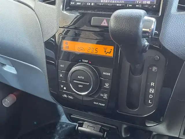 スズキ パレット ＳＷ XS 道東・釧路十勝 2010(平22)年 6.9万km パールホワイト ４WD/シートヒーター/片側パワースライドドア/社外ナビ（CD DVD AMFM）/HIDヘッドライト/ETC/エンジンスターター/純正１４インチアルミホイール/オートライト/オートエアコン/フォグランプ/ドアミラーウインカー/ドアバイザー/ベンチシート
