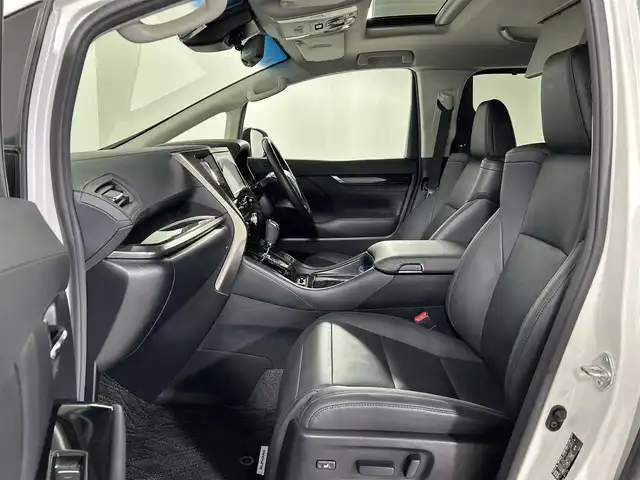 トヨタ アルファード S Cパッケージ 佐賀県 2021(令3)年 4万km ホワイトパールクリスタルシャイン サンルーフ/モデリスタエアロ /純正12.1インチフリップダウンモニター/トヨタセーフティセンス/純正9インチディスプレイオーディオ/Bluetooth接続/DVDデッキ/バックカメラ /両側パワースライドドア/ETC2.0/レーダークルーズコントロール/純正ドライブレコーダー/パワーバックドア /ステアリングヒーター/ステアリングリモコン/前席パワー＋メモリーシート/LEDライト/フォグライト /オートライト/オートハイビーム/純正18インチアルミホイール/純正フロアマット/スマートキー/スペアキー/電動格納ミラー