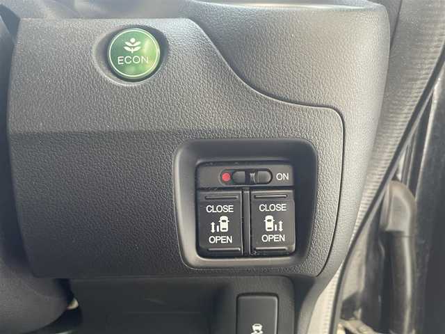ホンダ Ｎ ＢＯＸ カスタム G SSパッケージ 千葉県 2015(平27)年 2万km プレミアムゴールドパープルパール 純正メモリナビ/（CD/DVD/BT/フルセグTV）/バックカメラ/両側パワースライドドア/衝突被害軽減システム/横滑り防止装置/オートライト/ステアリングリモコン/スマートキー/純正フロアマット