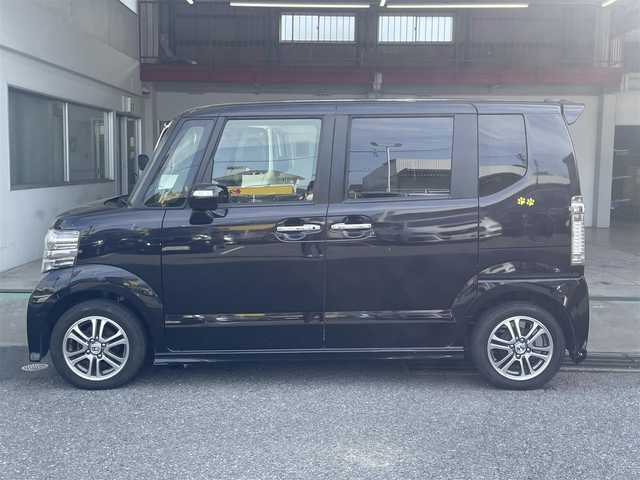 ホンダ Ｎ ＢＯＸ カスタム G SSパッケージ 千葉県 2015(平27)年 2万km プレミアムゴールドパープルパール 純正メモリナビ/（CD/DVD/BT/フルセグTV）/バックカメラ/両側パワースライドドア/衝突被害軽減システム/横滑り防止装置/オートライト/ステアリングリモコン/スマートキー/純正フロアマット