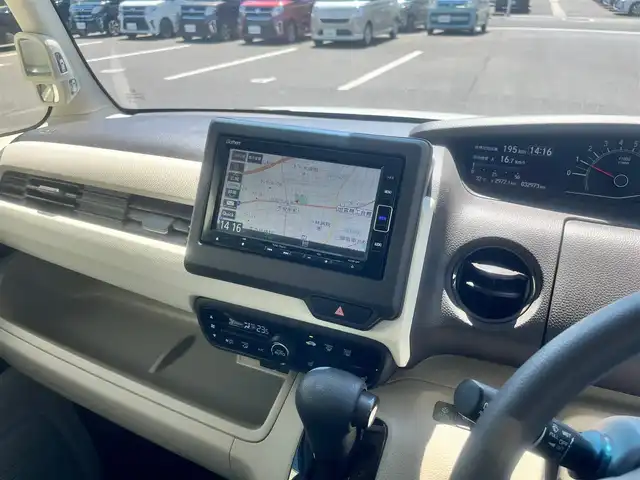 ホンダ Ｎ ＢＯＸ G L ホンダセンシング 島根県 2020(令2)年 3.3万km プラチナホワイトパール 純正メモリナビ　/フルセグＴＶ　/ＤＶＤ再生　/Ｂｌｕｅｔｏｏｔｈ接続　/バックカメラ　/ＥＴＣ　/片側パワースライドドア　/アダプティブクルーズコントロール　/衝突軽減ブレーキ　/アイドリングストップ/レーンキープアシスト/後方コーナーセンサー　/前席シートヒーター　/スマートキー　/プッシュスタート/純正ＬＥＤヘッドライト/純正フロアマット