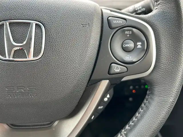 ホンダ フリード G 宮城県 2023(令5)年 5.3万km クリスタルブラックパール Sパッケージ/・LEDヘッドランプ＋アクティブコーナリングランプ/・15インチアルミホイール/・革巻きステアリング/・SRSエアバッグ（サイド/カーテン）/・ブラックウォールナット木目調インパネ加飾/・ブラックプライムスムース（合皮）/ダイヤ柄ファブリックコンビシート/・シートバックアッパーポケット（運転席/助手席）/＝＝＝/ホンダセンシング/・衝突軽減ブレーキ/・歩行者事故低減ステアリング/・アダプティブクルーズコントロール/・車線維持支援システム/・路外逸脱抑制機能/・誤発進抑制機能（前方/後方）/・先行車発進お知らせ機能/・標識認識機能/・マルチインフォメーションディスプレイ/純正ナビ（VXM-234VFi）/・CD/DVD/・Bluetooth/・フルセグTV/バックカメラ/ビルトインETC/ドライブレコーダー/コンフォートビューパッケージ/両側パワースライドドア/シートヒーター/革巻きステアリング/ステアリングスイッチ/オートライト/スマートキー＆プッシュスタート/電動格納ミラー/フロアマット/ドアバイザー