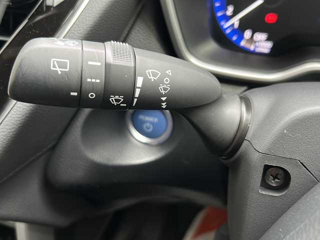 トヨタ カローラ クロス ハイブリッド Z 大阪府 2023(令5)年 1万km プラチナホワイトパールマイカ 純正ディスプレイオーディオ【AppleCarPay】/全周囲カメラ/運転席パワーシート/前席シートヒーター/レーダークルーズコントロール/プリクラッシュセーフティ/レーントレーシングアシスト/リアクロストラフィックアラート/電動リアゲート/ブラインドスポットモニター/電動パーキングブレーキ/ブレーキホールド/ETC