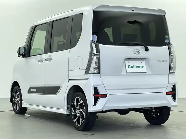ダイハツ タント カスタム X スタイルセレクション 福井県 2021(令3)年 1.9万km シャイニングホワイトパール ４ＷＤ/純正フローティングディスプレイオーディオ/（ＡＭ／ＦＭ／ＢＴ／ＣＤ／ＤＶＤ／ＳＤ／ＴＶ）/純正ドライブレコーダー/アラウンドビューモニター/両側パワースライドドア/前席シートヒーター/ハーフレザーシート/スマートアシスト