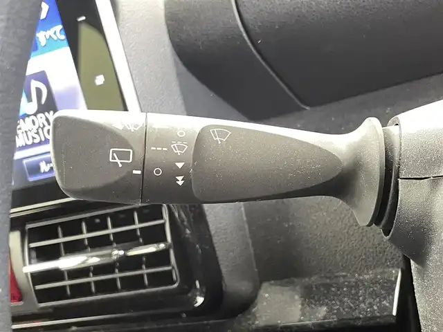 ダイハツ タント カスタム X スタイルセレクション 福井県 2021(令3)年 1.9万km シャイニングホワイトパール ４ＷＤ/純正フローティングディスプレイオーディオ/（ＡＭ／ＦＭ／ＢＴ／ＣＤ／ＤＶＤ／ＳＤ／ＴＶ）/純正ドライブレコーダー/アラウンドビューモニター/両側パワースライドドア/前席シートヒーター/ハーフレザーシート/スマートアシスト