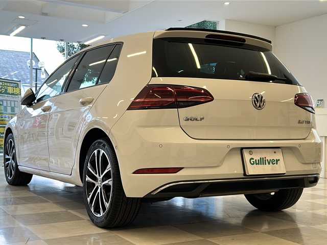 フォルクスワーゲン ゴルフ TDI コンフォートライン 岐阜県 2019(令1)年 11万km 白 SDナビ/バックカメラ/レーダークルーズコントロール/ブラインドスポットモニター/フルセグテレビ/Bluetooth/CD/DVD/USB/AUX/パドルシフト/ブレーキホールド/ETC/ドライブレコーダー/LEDヘッドライト/前後コーナーセンサー/純正アルミホイール/スペアキー/ABS/横滑り防止装置/レーンキープアシスト/オートマチックハイビーム/オートライト