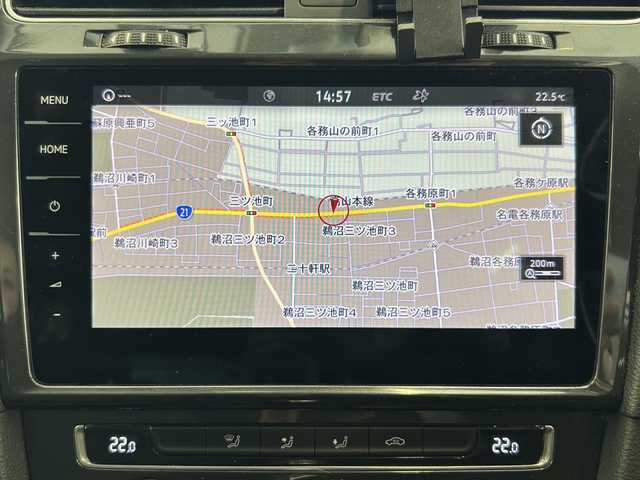 フォルクスワーゲン ゴルフ TDI コンフォートライン 岐阜県 2019(令1)年 11万km 白 SDナビ/バックカメラ/レーダークルーズコントロール/ブラインドスポットモニター/フルセグテレビ/Bluetooth/CD/DVD/USB/AUX/パドルシフト/ブレーキホールド/ETC/ドライブレコーダー/LEDヘッドライト/前後コーナーセンサー/純正アルミホイール/スペアキー/ABS/横滑り防止装置/レーンキープアシスト/オートマチックハイビーム/オートライト