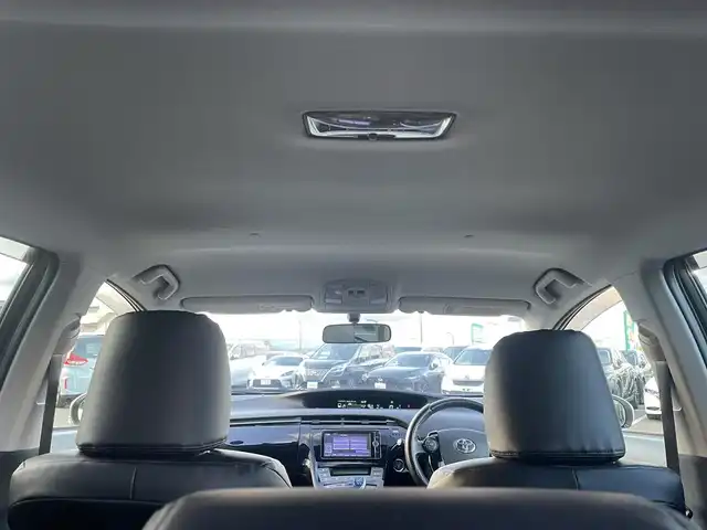 トヨタ プリウス S 東京都 2014(平26)年 7.5万km ホワイトパールクリスタルシャイン 純正7インチナビ(フルセグ/CD/DVD/Bluetooth/SD)/F/S/Rモデリスタエアロ/ビルトインETC/バックカメラ/ステアリングリモコン/革巻きステアリング/電動格納ウィンカーミラー/レザー調シートカバー/17インチ純正アルミ/HIDライト/純正フォグランプ