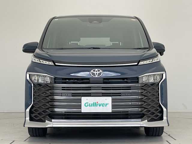 トヨタ ヴォクシー S－G 愛知県 2024(令6)年 1.8万km マッシブグレー トヨタセーフティセンス/純正10.5型ディスプレイオーディオナビ/両側パワースライドドア/バックカメラ/ETC2.0/純正アルミホイール/レーダークルーズコントロール/レーンキープアシスト/オートマチックハイビーム/衝突軽減システム/フルセグ/Bluetooth/ステアリングスイッチ/スマートキー/プッシュスタート